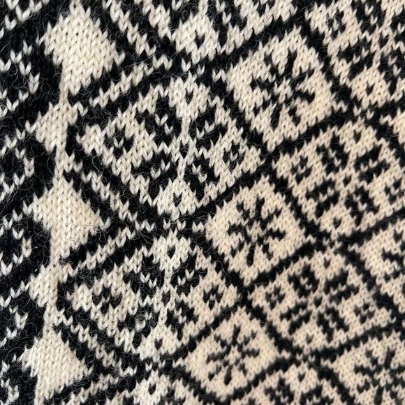 Dale of Norway Heavy Cardigan Sweater Jacket - Picture 12 of 16